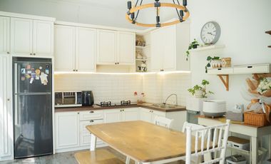 Rumah Lux Pesona Bali Ciwaruga Dekat Gegerkalong