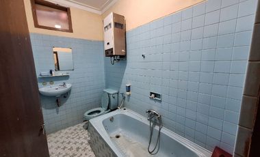 Dijua Rumah 1,5 lantai Semi Furnished Di Sawah Kurung