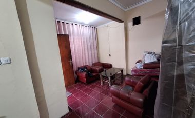 Dijua Rumah 1,5 lantai Semi Furnished Di Sawah Kurung