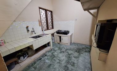 Dijua Rumah 1,5 lantai Semi Furnished Di Sawah Kurung