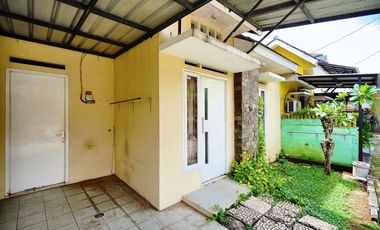 Rumah 15 Mnt ke Mall Grand Metropolitan Bekasi Hadap Utara J-12638