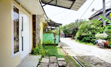 Rumah 15 Mnt ke Mall Grand Metropolitan Bekasi Hadap Utara J-12638