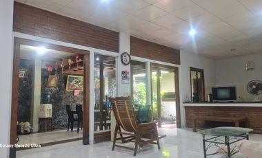 Rumah bagus bersih murah luas di jalan kaliurang km 7