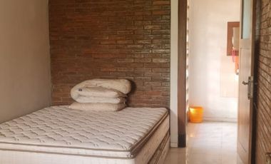 Rumah bagus bersih murah luas di jalan kaliurang km 7