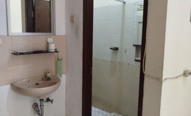 Disewakan Rumah Area Duren Sawit Jaktim ( LN)