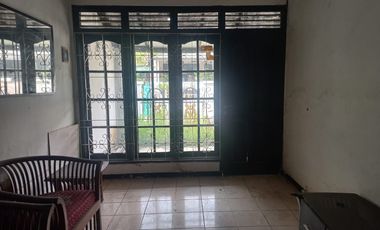 Rumah SHM Siap Huni 10 Menit ke Grand Galaxy Park Hadap Timur J-24602