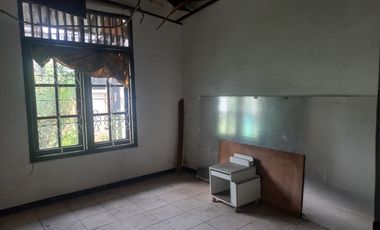 Rumah SHM Siap Huni 10 Menit ke Grand Galaxy Park Hadap Timur J-24602