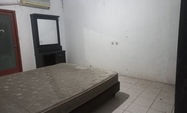 Rumah SHM Siap Huni 10 Menit ke Grand Galaxy Park Hadap Timur J-24602