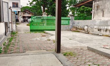 jual murah rumah Jombang kota Bagus untuk klinik showroom , gudang