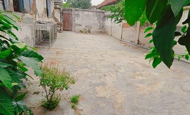 jual murah rumah Jombang kota Bagus untuk klinik showroom , gudang