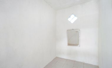 Rumah 2 Lt Hadap Utara 10 Menit ke Tol Serpong 4 Dibantu KPR J-30345