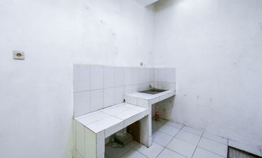 Rumah 2 Lt Hadap Utara 10 Menit ke Tol Serpong 4 Dibantu KPR J-30345