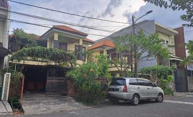 Rumah Strategis 400m² Penjaringansari Surabaya – Row Jalan 3 Mobil, 2 Menit ke MERR