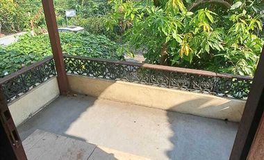 Rumah Strategis 400m² Penjaringansari Surabaya – Row Jalan 3 Mobil, 2 Menit ke MERR