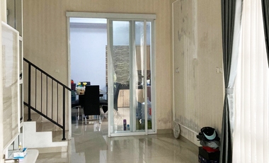 Dijual rumah 2 lantai di Karawaci dalam private cluster 10menit ke tol