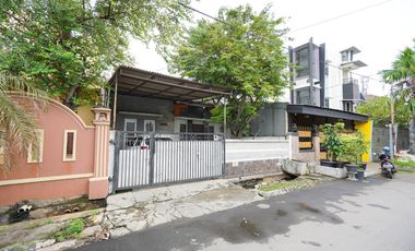 Rumah LT 161 Asri 3 Menit ke RS Taman Harapan Baru Siap Huni J-30265