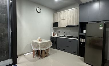 Rumah Hyra Graha Raya Dekat Transmart Semi Furnished (Rumah baru)