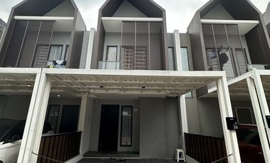 Rumah Hyra Graha Raya Dekat Transmart Semi Furnished (Rumah baru)