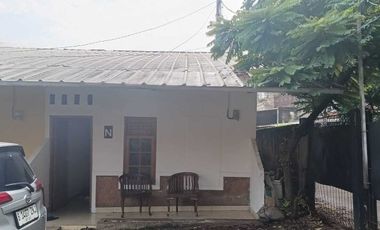 Kontrakan UI Tekhnik, Ekonomi depok dakat stasiun Pintu Tol