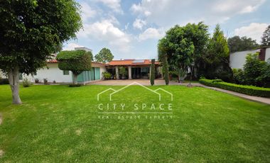 CASA en RENTA en CLUB DE GOLF LA HACIENDA de un piso