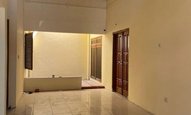 Disewakan Murah Rumah 3 Kamar di Babatan Mukti Wiyung Surabaya