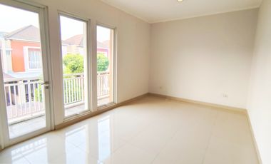 Lotus Summarecon Bekasi Luxury Termurah Rapi Siap Huni dekat Pos Satp