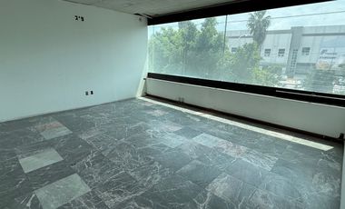 Venta y/o renta de Edificio en Querétaro