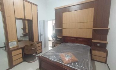 DiJual Rumah Mewah berkonsep villa Di Blitar,Kandang Kambing dan Lahan