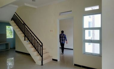Dijual Rmh 2Lt Modern Minimalis , Dekat Uksw