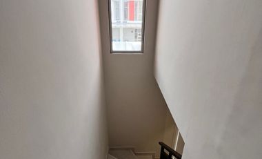 Rumah full furnish pik 2 untuk keluarga kecil siap huni