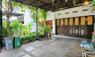 Perdatam Pancoran Komplek Modern Classic Rooftop Luxury