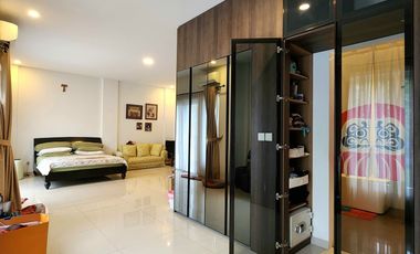 Perdatam Pancoran Komplek Modern Classic Rooftop Luxury