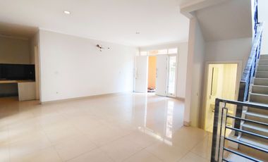 Jual Rumah Cluster Lotus Summarecon Bekasi tipe 10 Luxury