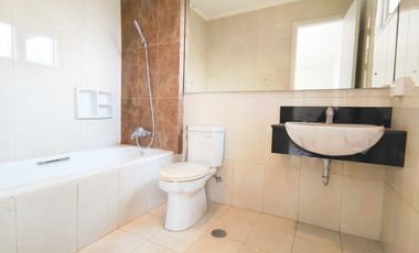 Jual Rumah Cluster Lotus Summarecon Bekasi tipe 10 Luxury Rapi