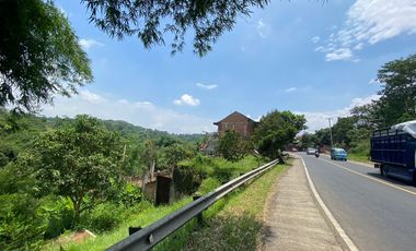 Dijual Rumah dan Tanah luas 1800 meter di GARUT