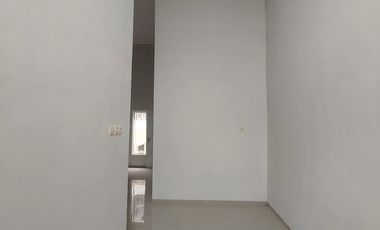 Rumah Baru Di Tropodo Indah Waru Sidoarjo Dekat Juanda