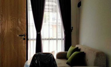 Fjhh. DiSewakan Rumah di Lippo Karawang  LB: 55 m2, LT: 66 m2 KT: 2, K