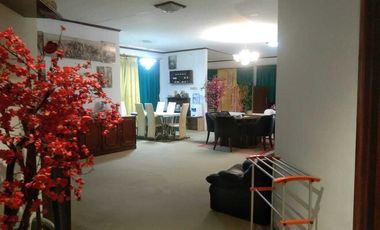 Rumah dikawasan taman bunga nusantara