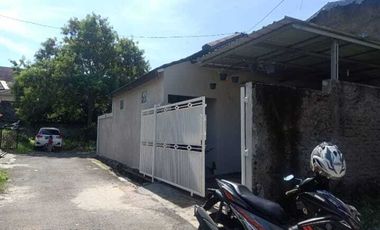 Dijual Rumah di Padasuka dekat Alun-alun Cimahi, Strategis Posisi Hook