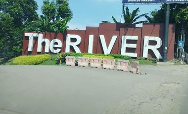 the River colorado Rumah baru selangkah satasiun  parung panjang