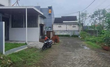 Dijual Rumah Di Perumahan Grand Royal Regency Wage Taman Sidoarjo