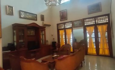 Di Sewakan Rumah dekat stasiun Pasar minggu