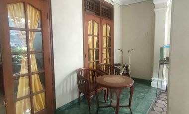 Di Sewakan Rumah dekat stasiun Pasar minggu
