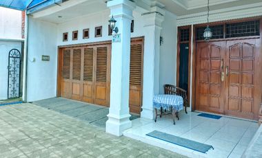 Di Sewakan Rumah dekat stasiun Pasar minggu