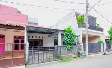 Rumah 2 Lt Strategis 15 Mnt ke Gerbang Tol Pamulang Siap KPR J-24448