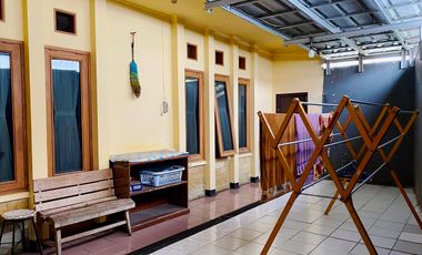 Rumah Bagus - Luas berada tepat di Pusat Kota Cianjur