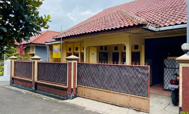 Rumah Bagus - Luas berada tepat di Pusat Kota Cianjur