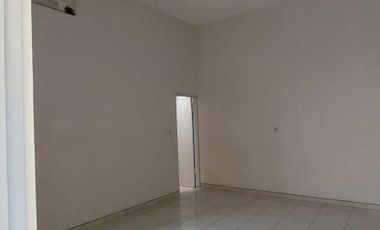 disewakan rumah Mulyosari siap Huni