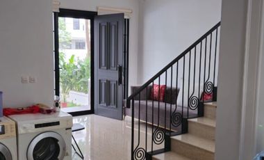 Di Jual murah Rumah Alam Sutera Winona 7x18 3 Lantai