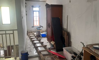 Rumah 2 Lantai Nyaman & Strategis – 3 Kamar Tidur